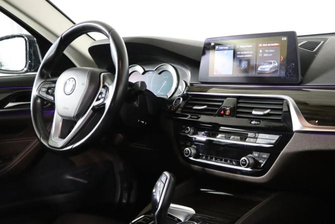 BMW 5 серии VII (G30/G31/G38) с пробегом 2018 года, цена 3 439 990 рублей, 195253 км, седан, Автокод Объявления