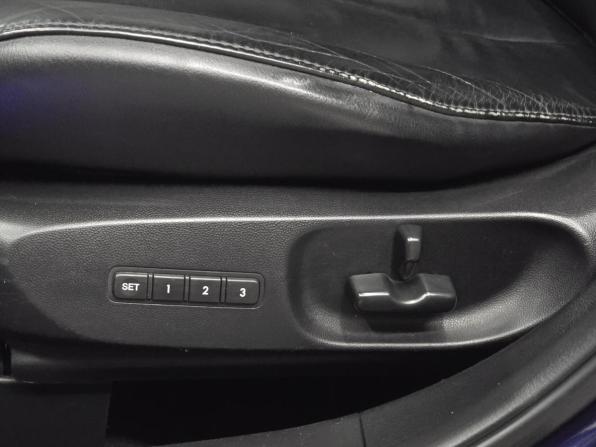 Mazda CX-7 I Рестайлинг с пробегом 2010 года, цена 1 050 000 рублей, 170000 км, внедорожник, Автокод Объявления