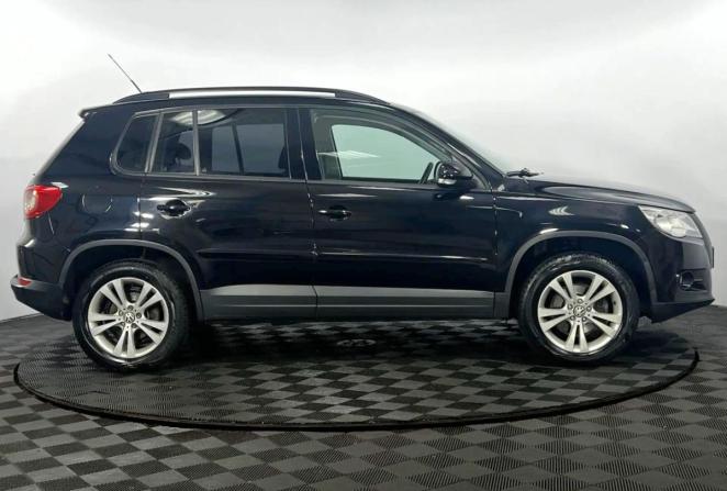 Volkswagen Tiguan I с пробегом 2010 года, цена 1 100 000 рублей, 198685 км, внедорожник, Автокод Объявления