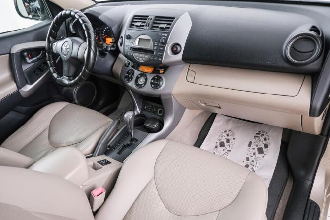 Toyota RAV4 III (XA30) с пробегом 2008 года, цена 1 349 000 рублей, 212300 км, внедорожник, Автокод Объявления