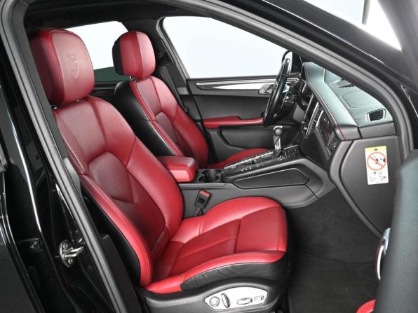 Porsche Macan I с пробегом 2017 года, цена 3 770 000 рублей, 96129 км, внедорожник, Автокод Объявления