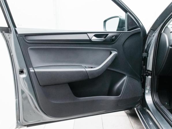 Volkswagen Polo VI с пробегом 2020 года, цена 1 479 000 рублей, 108110 км, лифтбек, Автокод Объявления