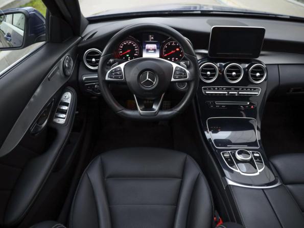 Mercedes-Benz C-Класс IV (W205) с пробегом 2016 года, цена 2 425 000 рублей, 139353 км, седан, Автокод Объявления