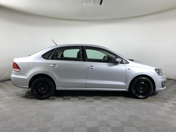 Volkswagen Polo V с пробегом 2015 года, цена 635 000 рублей, 204728 км, седан, Автокод Объявления