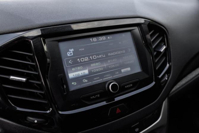 Lada (ВАЗ) Vesta I с пробегом 2018 года, цена 899 000 рублей, 118482 км, универсал, Автокод Объявления
