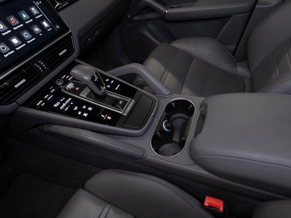 Porsche Cayenne III с пробегом 2021 года, цена 8 800 000 рублей, 61500 км, внедорожник, Автокод Объявления