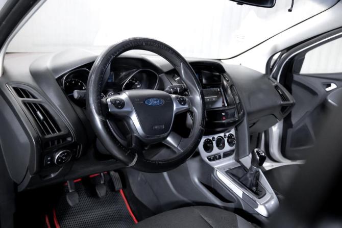 Ford Focus III с пробегом 2011 года, цена 699 000 рублей, 264000 км, хэтчбек, Автокод Объявления