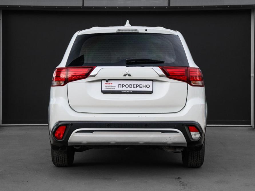 Mitsubishi Outlander III Рестайлинг 3 Москва  - изображение 5