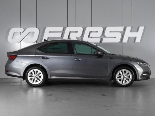 Skoda Octavia IV (A8) с пробегом 2020 года, цена 2 139 000 рублей, 143431 км, лифтбек, Автокод Объявления