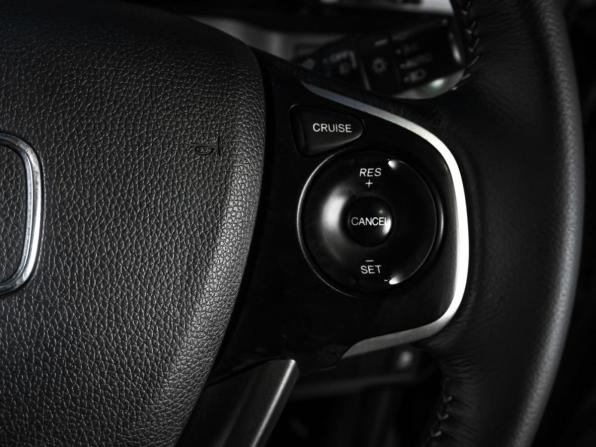 Honda Stepwgn V с пробегом 2015 года, цена 1 878 000 рублей, 87055 км, минивэн, Автокод Объявления