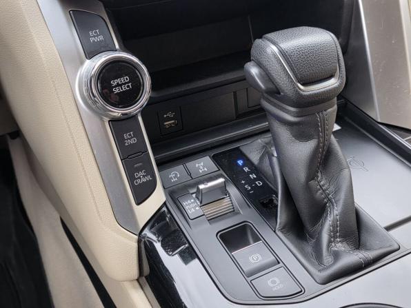 Toyota Land Cruiser 300 Series с пробегом 2021 года, цена 8 100 000 рублей, 164190 км, внедорожник, Автокод Объявления