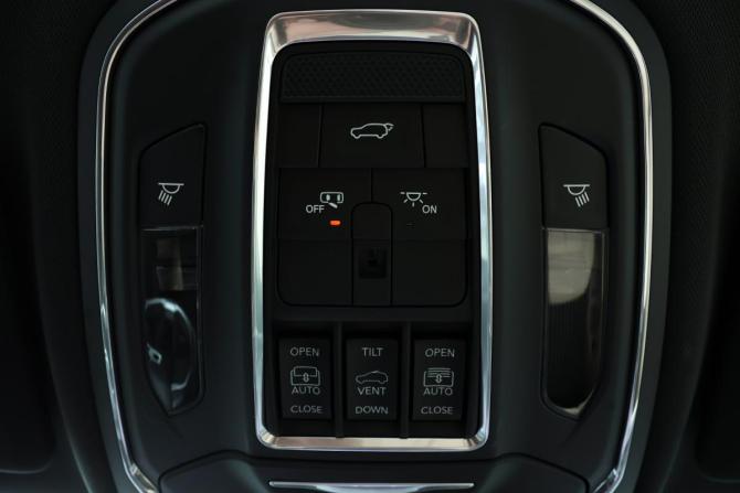 Jeep Grand Cherokee V (WL) с пробегом 2023 года, цена 6 990 000 рублей, 8694 км, внедорожник, Автокод Объявления