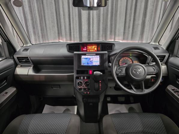 Toyota Roomy I Рестайлинг с пробегом 2021 года, цена 1 040 000 рублей, 103000 км, минивэн, Автокод Объявления