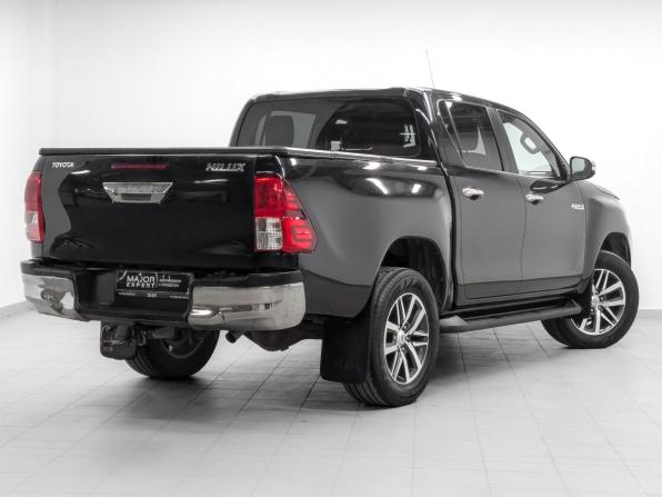 Toyota Hilux VIII с пробегом 2017 года, цена 2 900 000 рублей, 247439 км, offers.body_type.unknown, Автокод Объявления