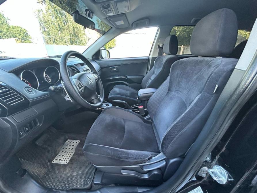 Mitsubishi Outlander II Рестайлинг Санкт-Петербург  - изображение 10