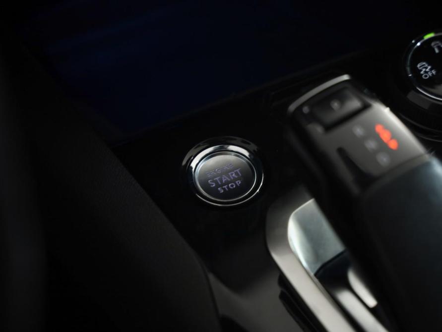 Peugeot 3008 II Санкт-Петербург  - изображение 20