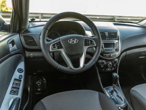 Hyundai Solaris I с пробегом 2011 года, цена 928 000 рублей, 105030 км, седан, Автокод Объявления