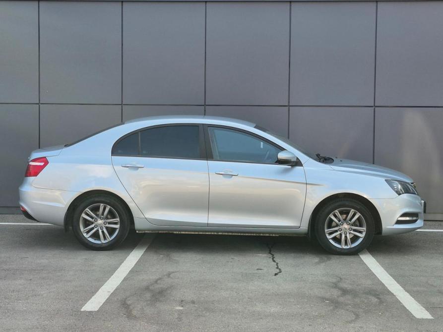 Geely Emgrand 7 I Рестайлинг Воронеж  - изображение 8