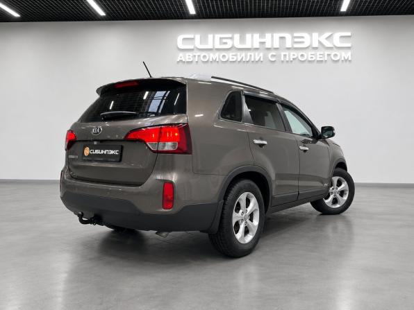 Kia Sorento II Рестайлинг с пробегом 2017 года, цена 2 000 000 рублей, 199000 км, внедорожник, Автокод Объявления