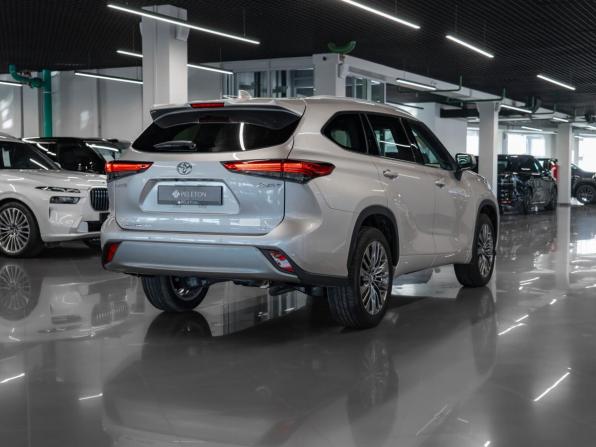 Toyota Highlander IV (XU70) с пробегом 2026 года, цена 5 700 000 рублей, 16 км, внедорожник, Автокод Объявления