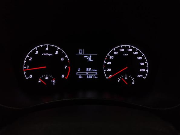 Hyundai Solaris II Рестайлинг с пробегом 2022 года, цена 1 640 000 рублей, 63076 км, седан, Автокод Объявления