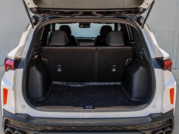Geely Coolray I Рестайлинг с пробегом 2023 года, цена 2 010 000 рублей, 21076 км, внедорожник, Автокод Объявления