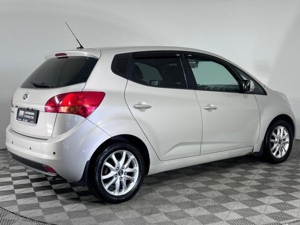 Kia Venga I с пробегом 2011 года, цена 680 000 рублей, 213683 км, минивэн, Автокод Объявления