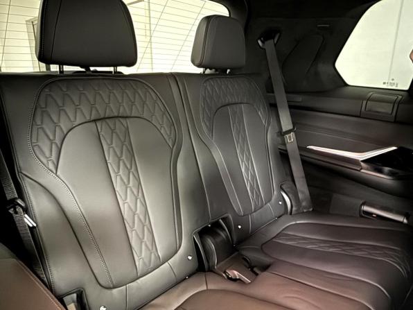 BMW X7 I (G07) с пробегом 2021 года, цена 10 495 000 рублей, 67113 км, внедорожник, Автокод Объявления