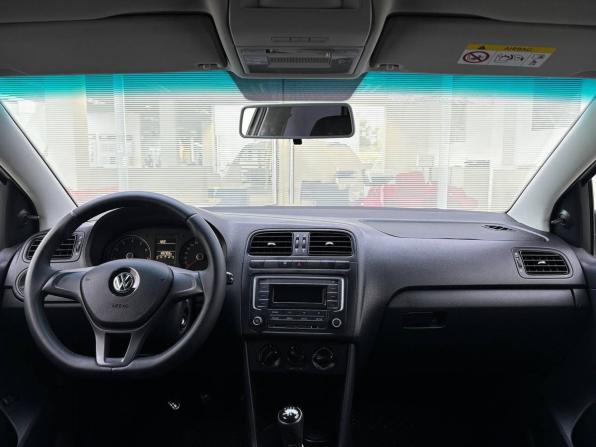 Volkswagen Polo V Рестайлинг с пробегом 2019 года, цена 955 000 рублей, 125700 км, седан, Автокод Объявления