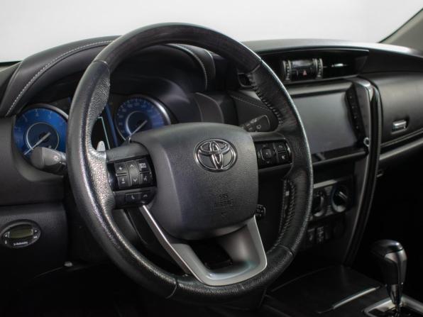 Toyota Fortuner II Рестайлинг с пробегом 2021 года, цена 3 800 000 рублей, 116369 км, внедорожник, Автокод Объявления