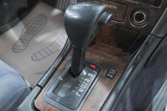 Toyota Chaser VI (X100) Рестайлинг с пробегом 1998 года, цена 649 000 рублей, 237000 км, седан, Автокод Объявления