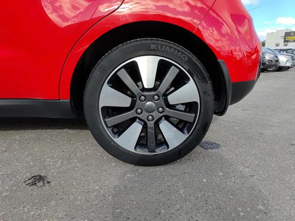 Kia Soul II Рестайлинг с пробегом 2017 года, цена 1 670 000 рублей, 88107 км, хэтчбек, Автокод Объявления