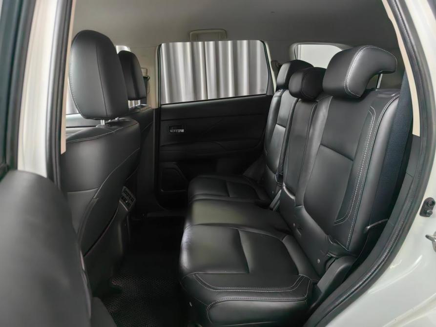 Mitsubishi Outlander III Рестайлинг 3 Москва  - изображение 11