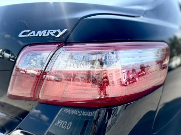 Toyota Camry VI (XV40) Рестайлинг с пробегом 2011 года, цена 1 090 000 рублей, 253259 км, седан, Автокод Объявления