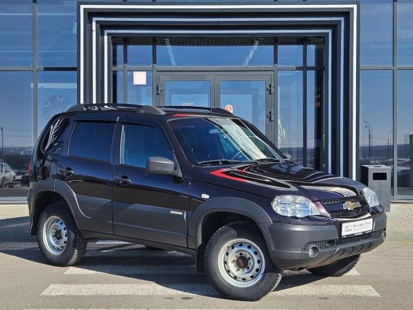Chevrolet Niva I Рестайлинг с пробегом 2017 года, цена 678 000 рублей, 56304 км, внедорожник, Автокод Объявления