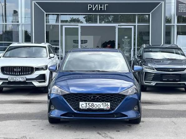 Hyundai Solaris II Рестайлинг с пробегом 2021 года, цена 1 598 000 рублей, 77123 км, седан, Автокод Объявления
