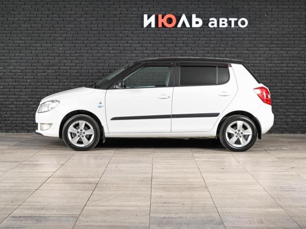 Skoda Fabia II Рестайлинг с пробегом 2013 года, цена 900 000 рублей, 153465 км, хэтчбек, Автокод Объявления