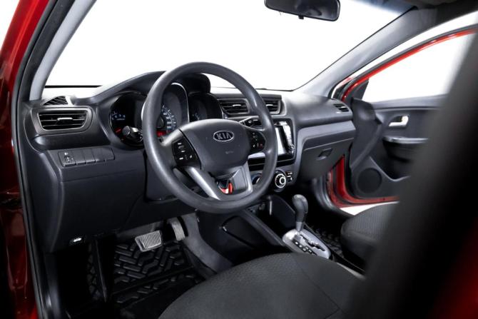 Kia Rio III с пробегом 2012 года, цена 949 000 рублей, 130670 км, седан, Автокод Объявления