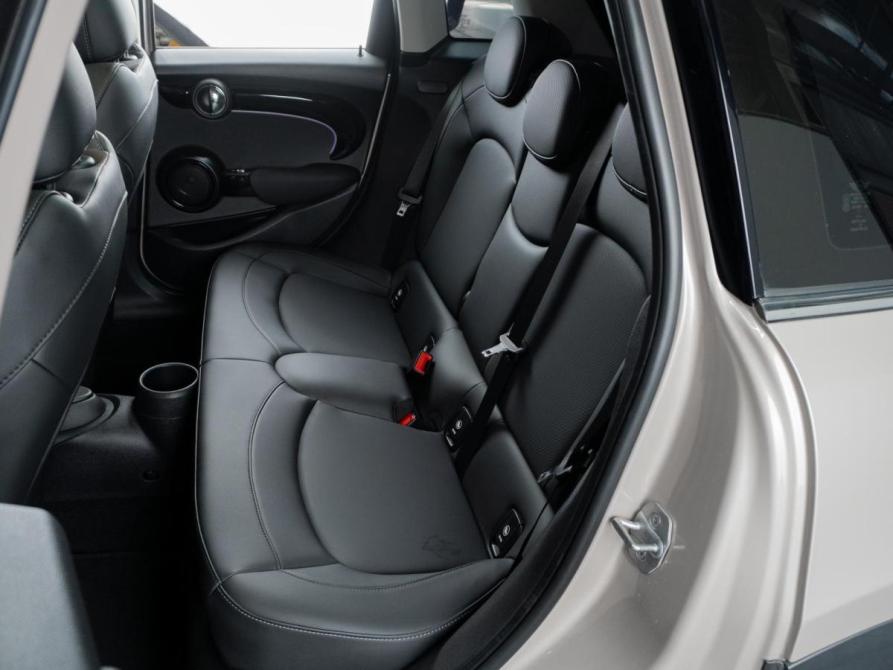 Mini Hatch III (F55/F56) Рестайлинг 2 Тюмень  - изображение 15