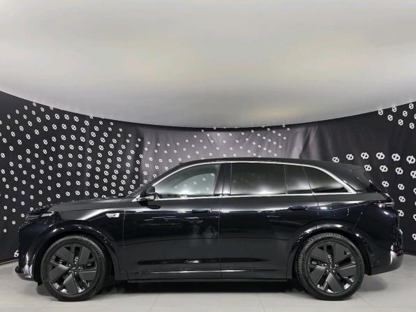 Li Auto (Lixiang) L7 I Рестайлинг с пробегом 2025 года, цена 8 200 000 рублей, 43 км, внедорожник, Автокод Объявления