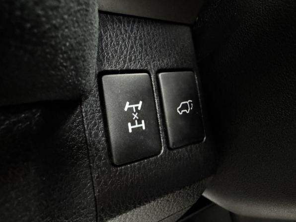 Toyota RAV4 IV (XA40) Рестайлинг с пробегом 2017 года, цена 2 300 000 рублей, 155954 км, внедорожник, Автокод Объявления