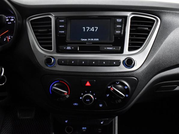 Hyundai Solaris II Рестайлинг с пробегом 2020 года, цена 1 490 000 рублей, 124914 км, седан, Автокод Объявления