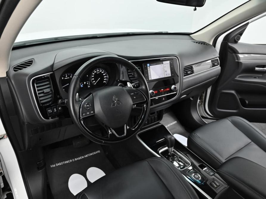 Mitsubishi Outlander III Рестайлинг 3 Москва  - изображение 6