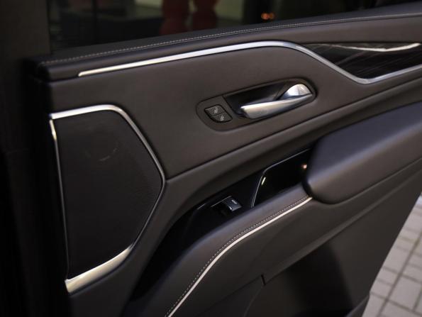 Cadillac Escalade V с пробегом 2022 года, цена 9 599 000 рублей, 61568 км, внедорожник, Автокод Объявления