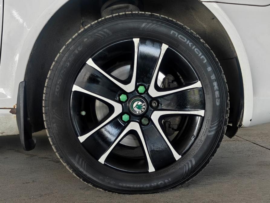 Skoda Octavia II (A5) Рестайлинг Москва  - изображение 14
