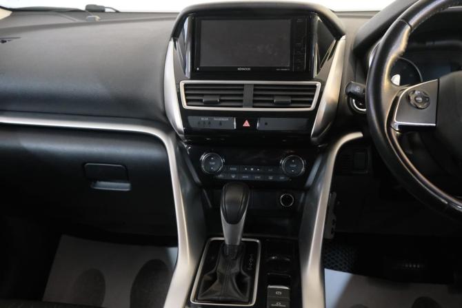 Mitsubishi Eclipse Cross I с пробегом 2018 года, цена 2 119 000 рублей, 85000 км, внедорожник, Автокод Объявления