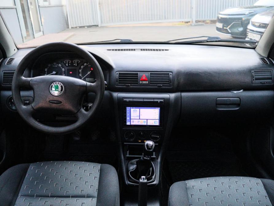 Skoda Octavia I (A4) Рестайлинг Москва  - изображение 10