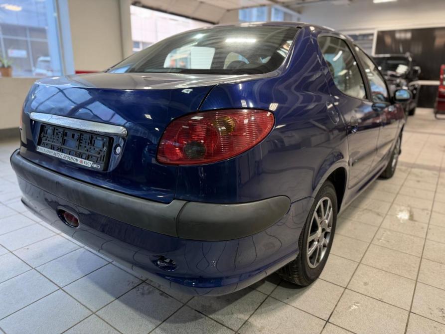 Peugeot 206 Челябинск  - изображение 4
