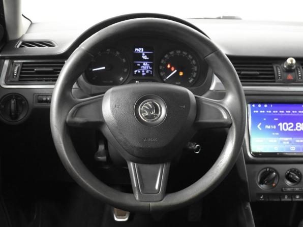 Skoda Rapid I с пробегом 2014 года, цена 430 900 рублей, 175237 км, лифтбек, Автокод Объявления