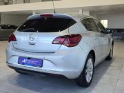 Opel Astra J Рестайлинг Таганрог  - изображение 31